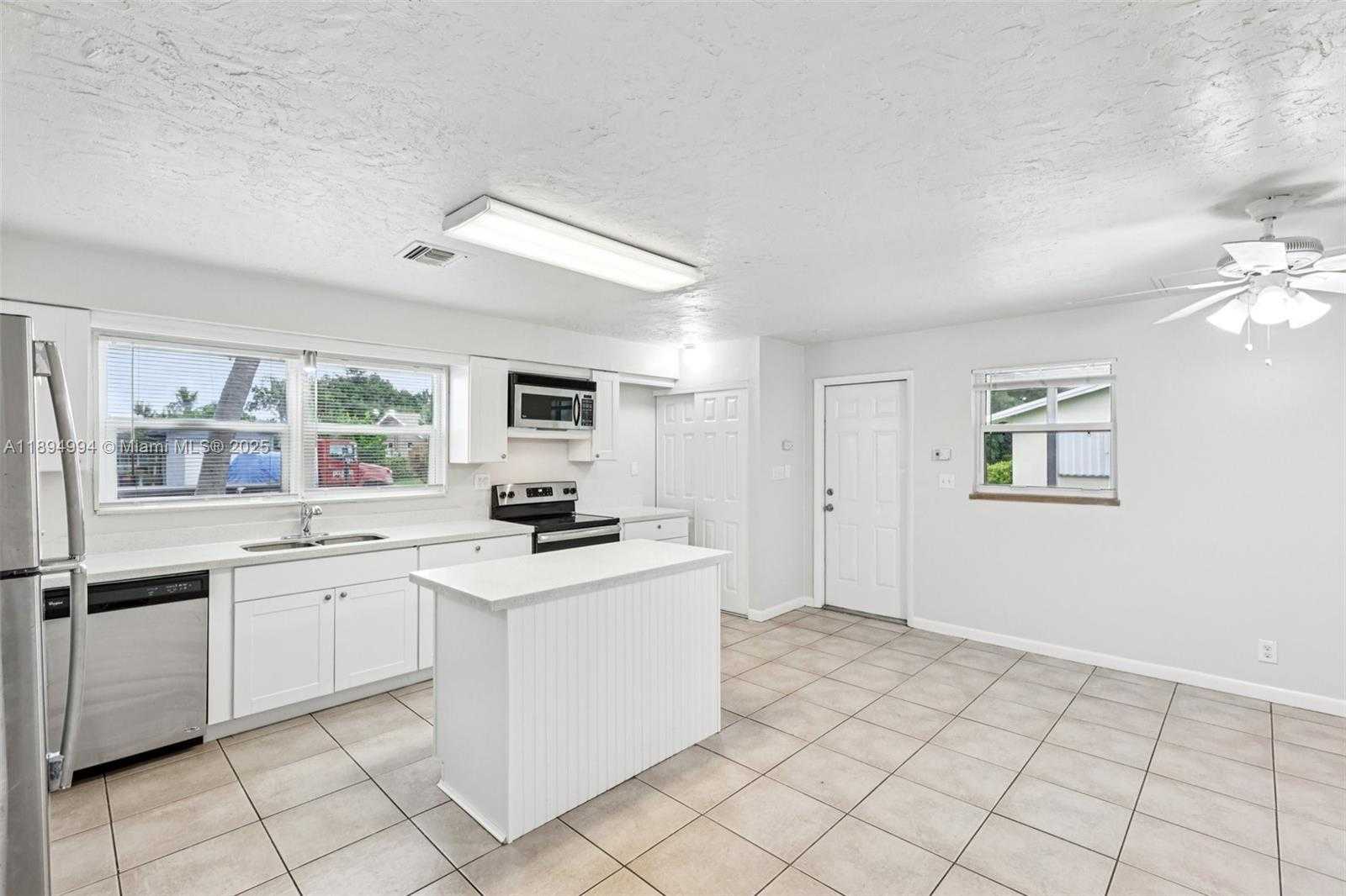 Small Image of 214 SOUTH WEST 4TH ST, Boca Raton Number 19