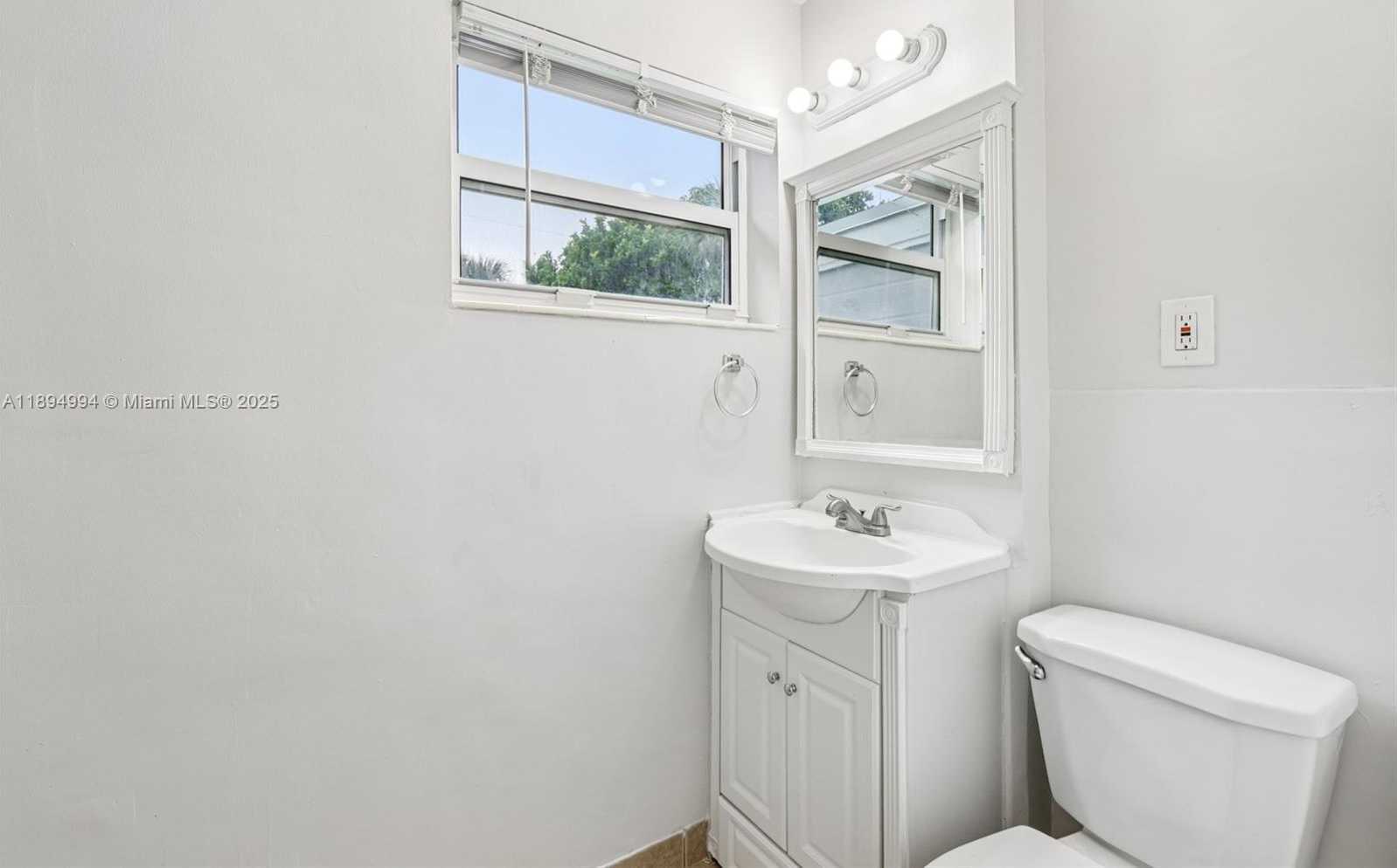 Small Image of 214 SOUTH WEST 4TH ST, Boca Raton Number 23
