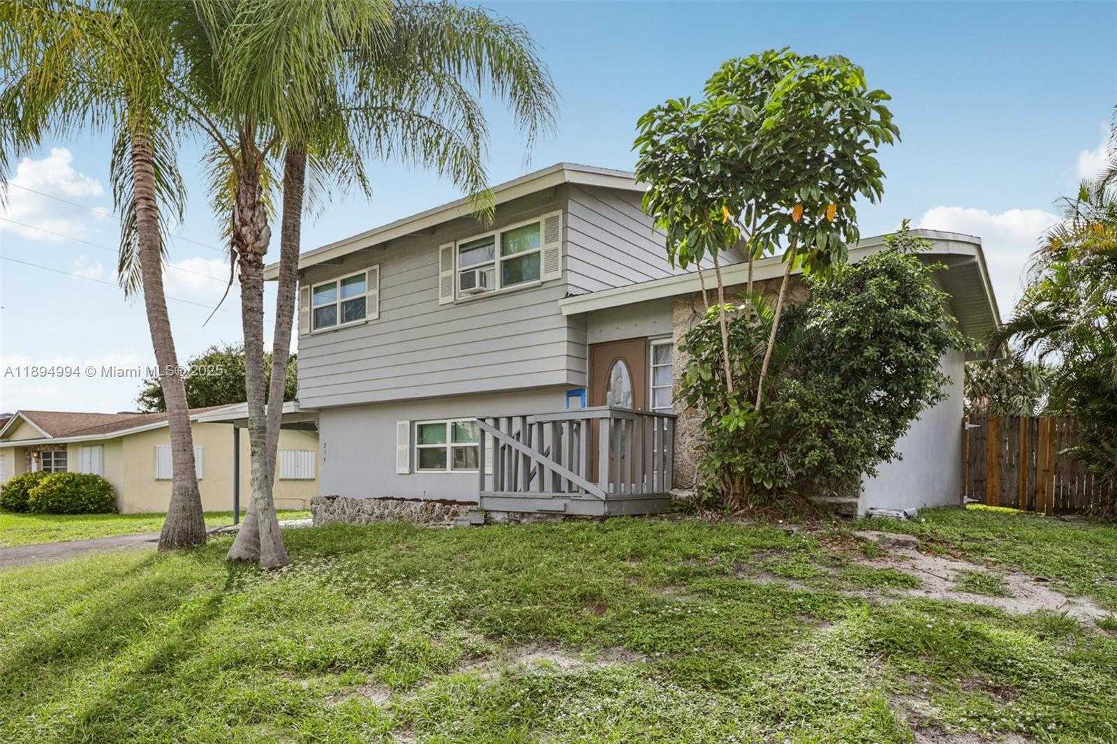 Small Image of 214 SOUTH WEST 4TH ST, Boca Raton Number 4