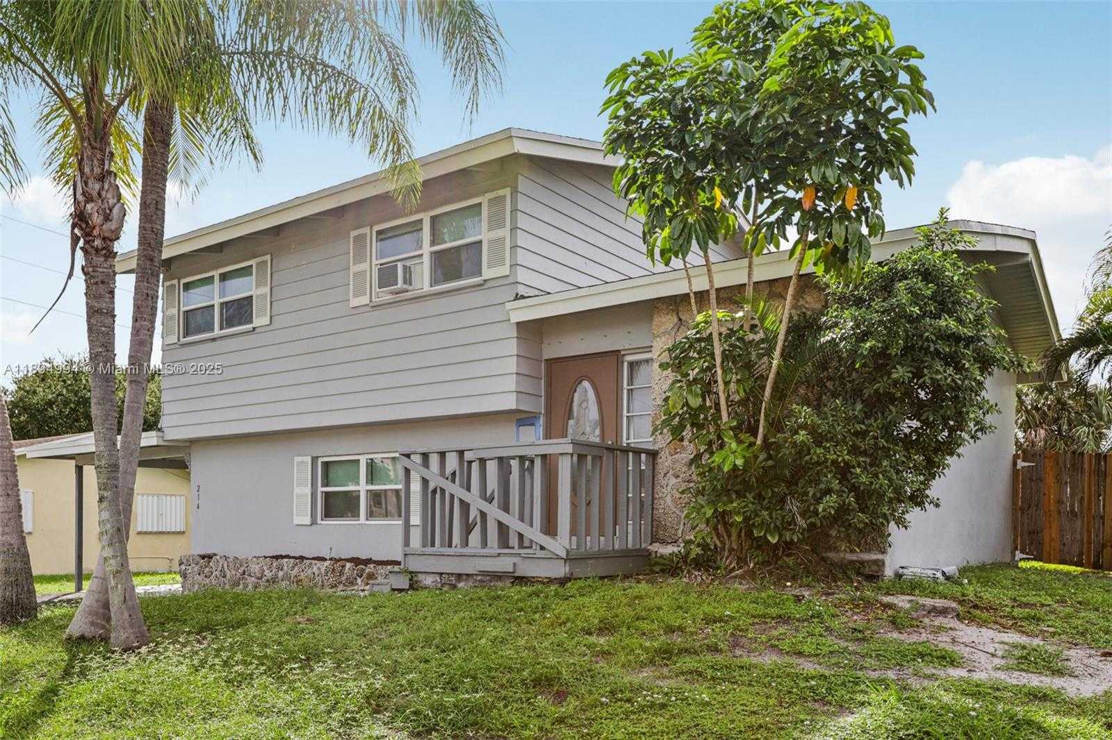 Small Image of 214 SOUTH WEST 4TH ST, Boca Raton Number 5