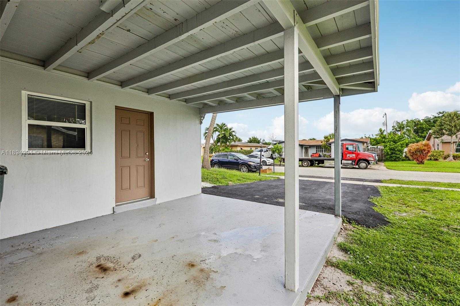 Small Image of 214 SOUTH WEST 4TH ST, Boca Raton Number 7