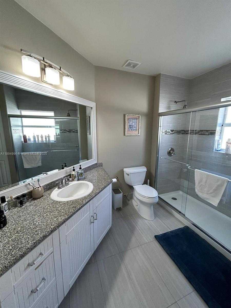 Small Image of 11308 NORTH WEST 58TH TER, Doral Number 18
