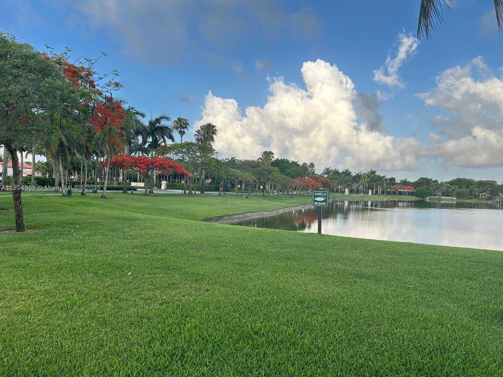 Small Image of 11308 NORTH WEST 58TH TER, Doral Number 27