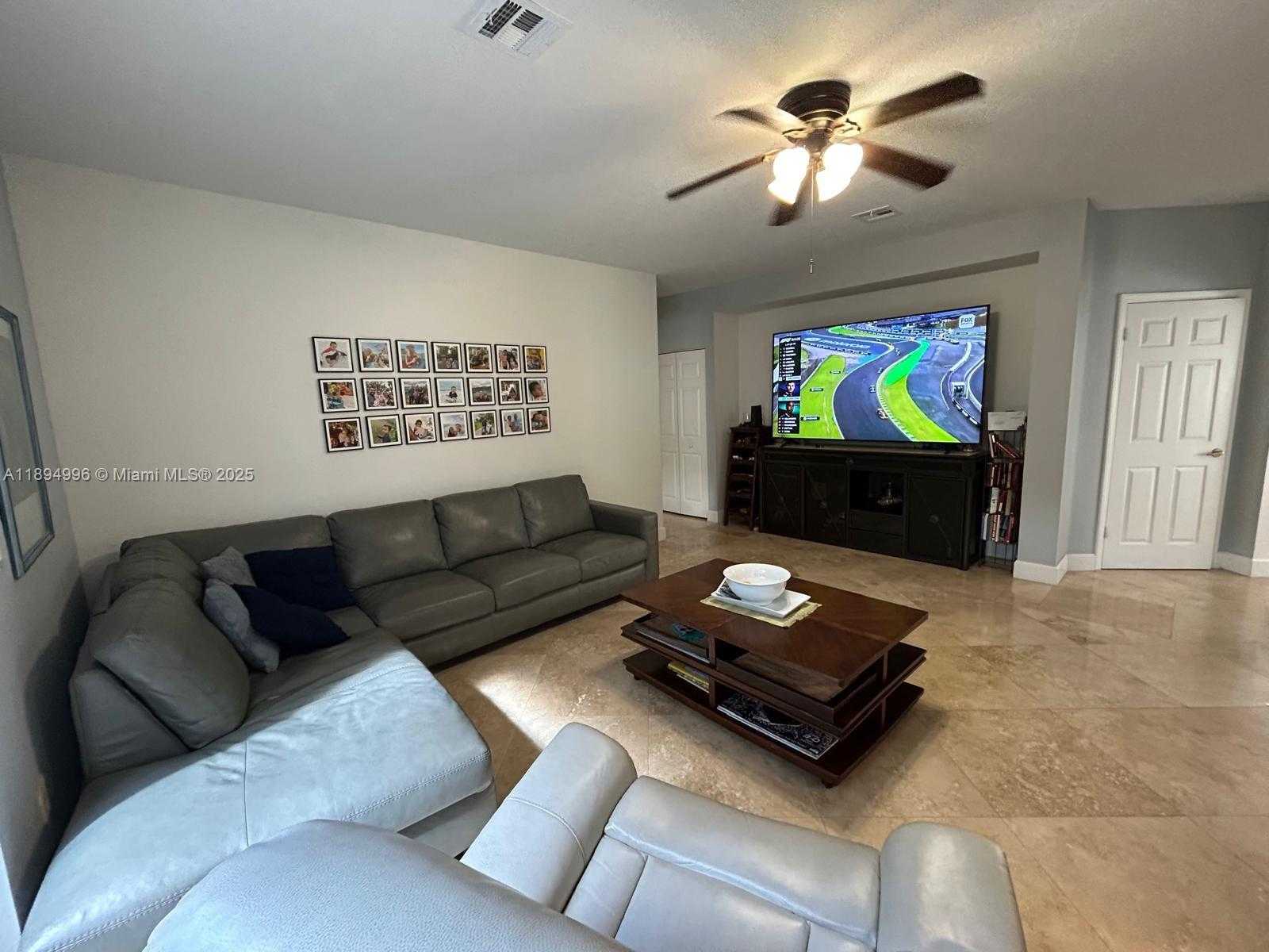 Small Image of 11308 NORTH WEST 58TH TER, Doral Number 6