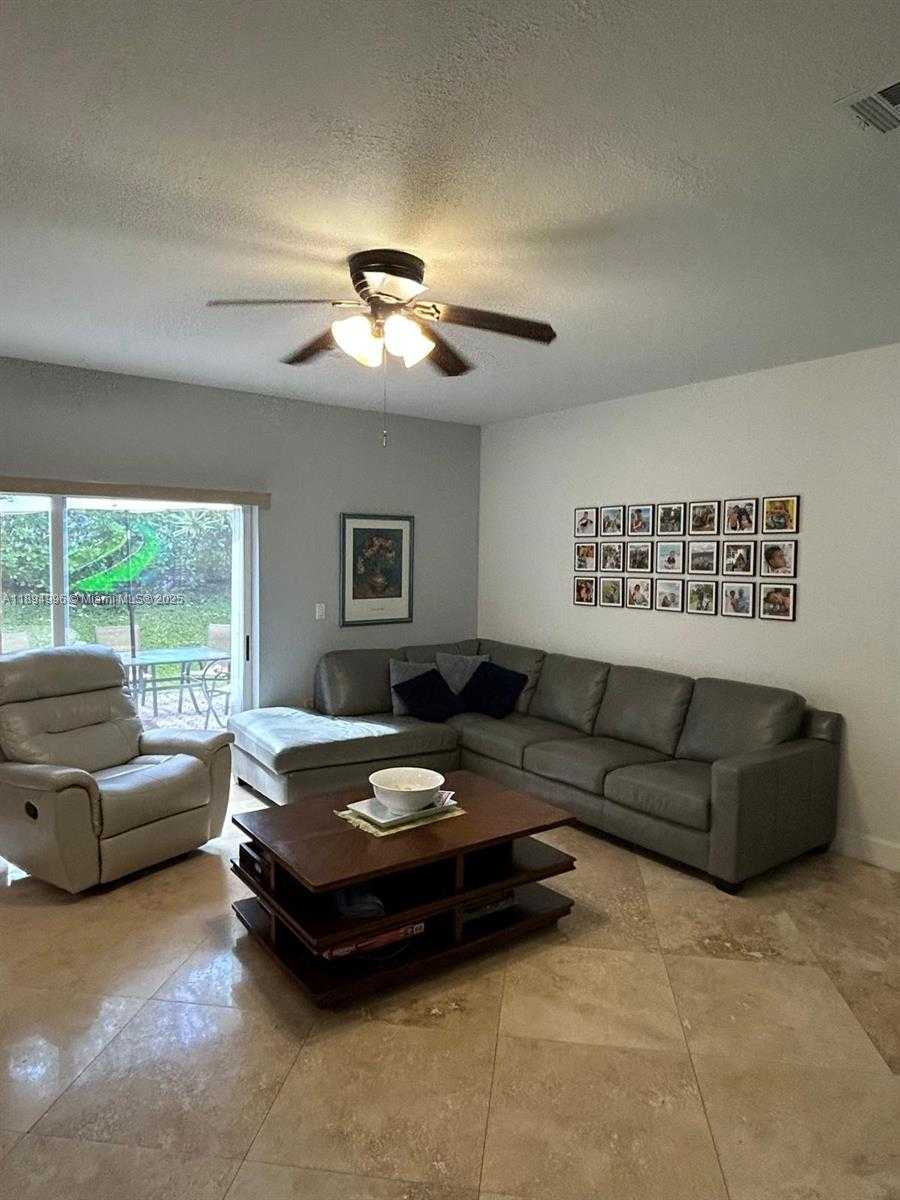 Small Image of 11308 NORTH WEST 58TH TER, Doral Number 7