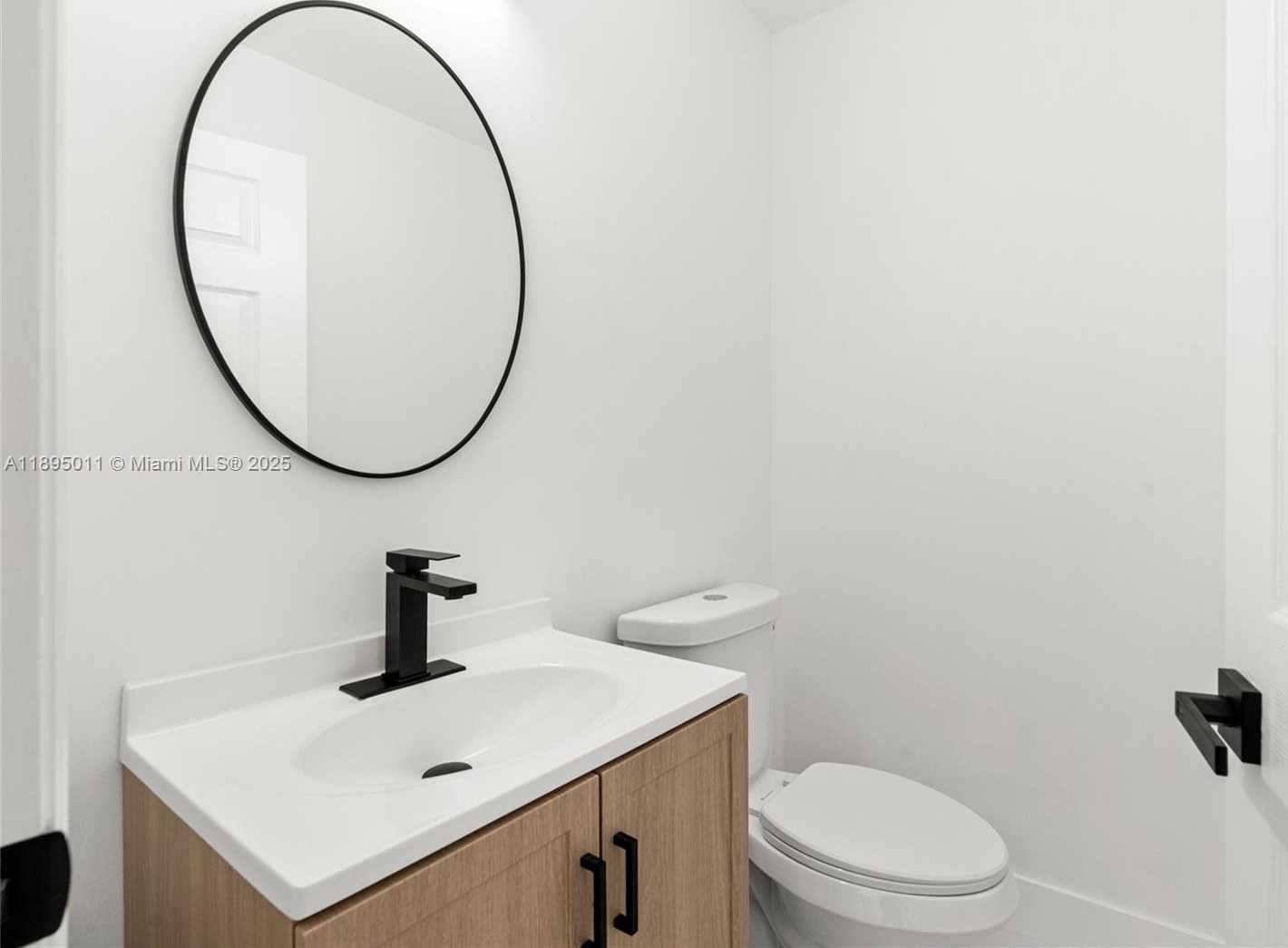Small Image of 20211 NORTH WEST 10TH ST, Pembroke Pines Number 22