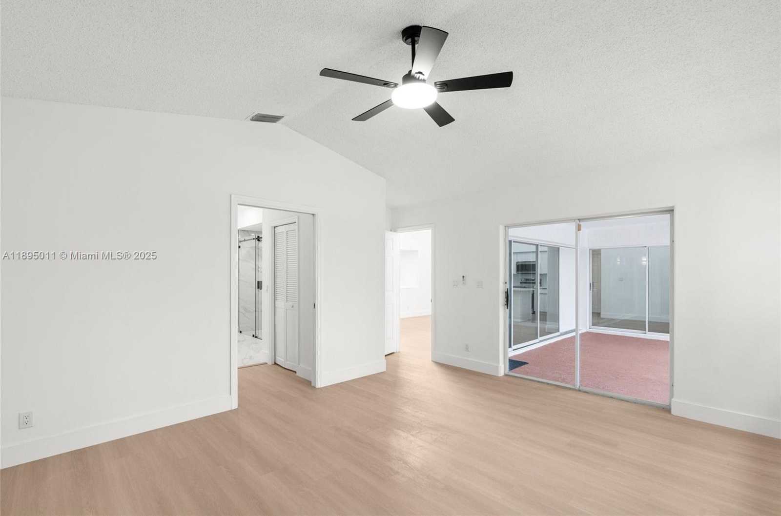 Small Image of 20211 NORTH WEST 10TH ST, Pembroke Pines Number 26