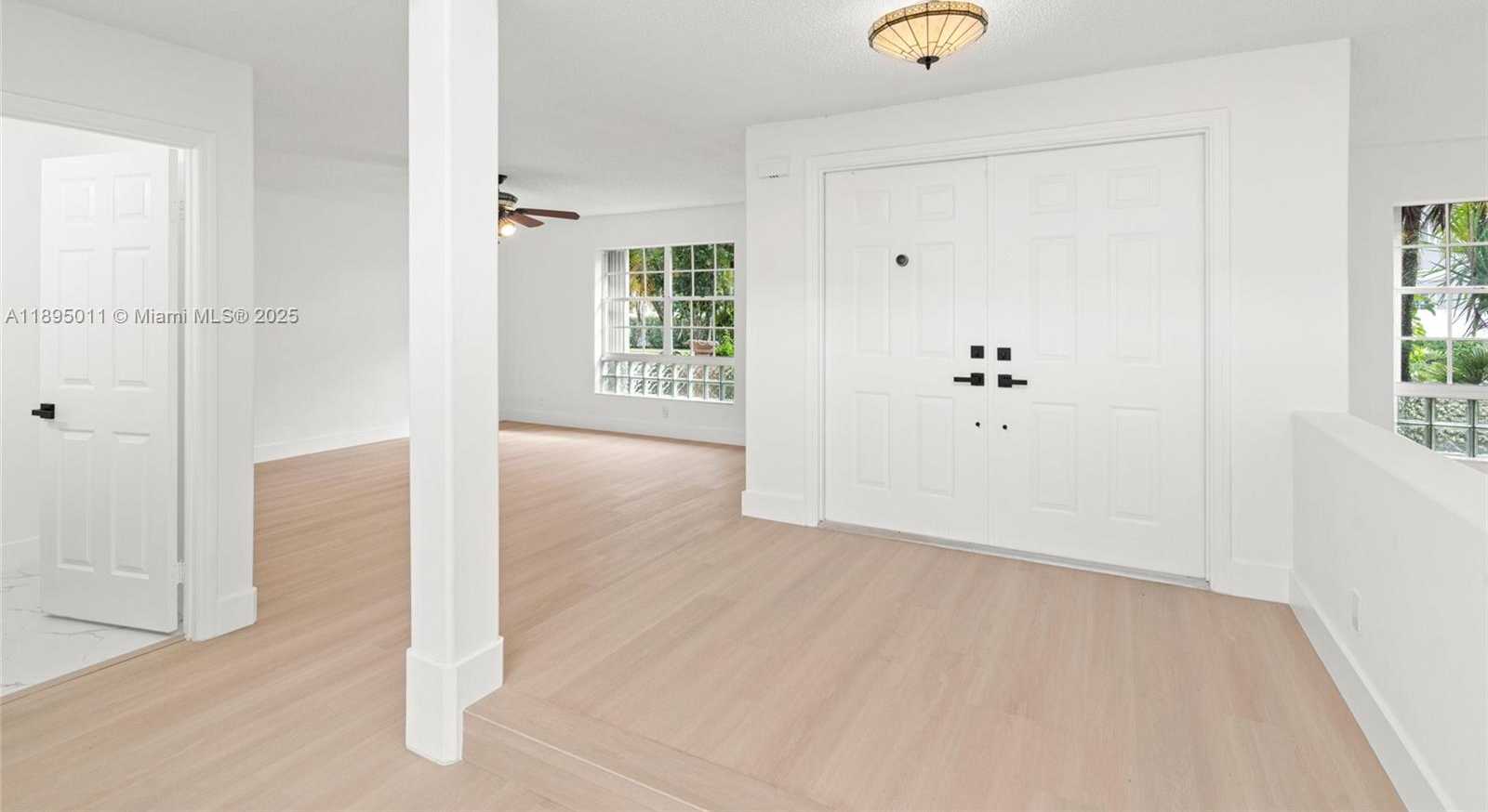 Small Image of 20211 NORTH WEST 10TH ST, Pembroke Pines Number 4