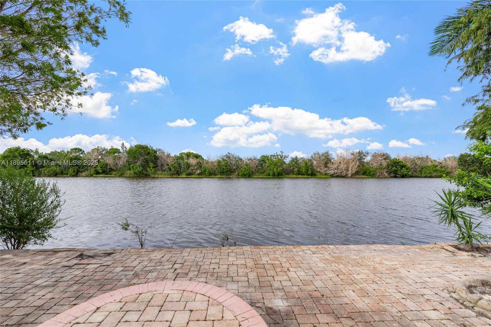 Small Image of 20211 NORTH WEST 10TH ST, Pembroke Pines Number 52