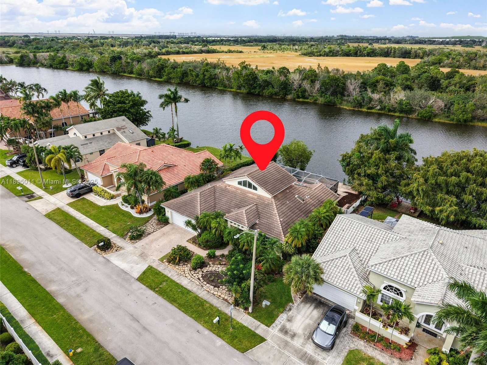 Small Image of 20211 NORTH WEST 10TH ST, Pembroke Pines Number 56