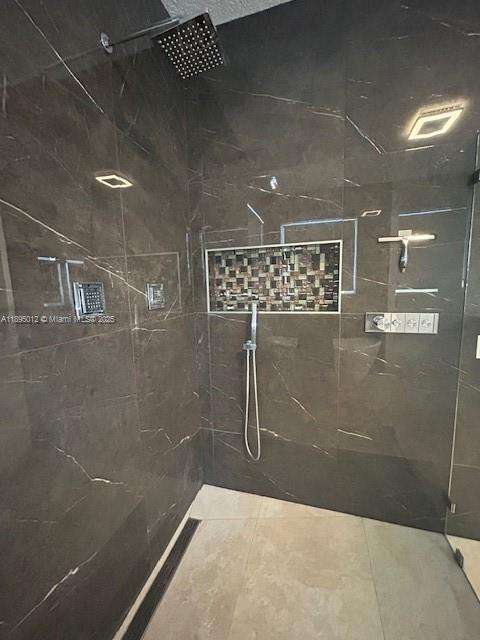 Small Image of 12945 ENTRADA DRIVE, Orlando Number 9