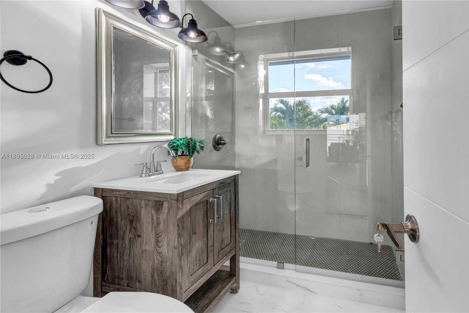 Small Image of 2141 NORTH EAST 18TH AVE, Wilton Manors Number 30