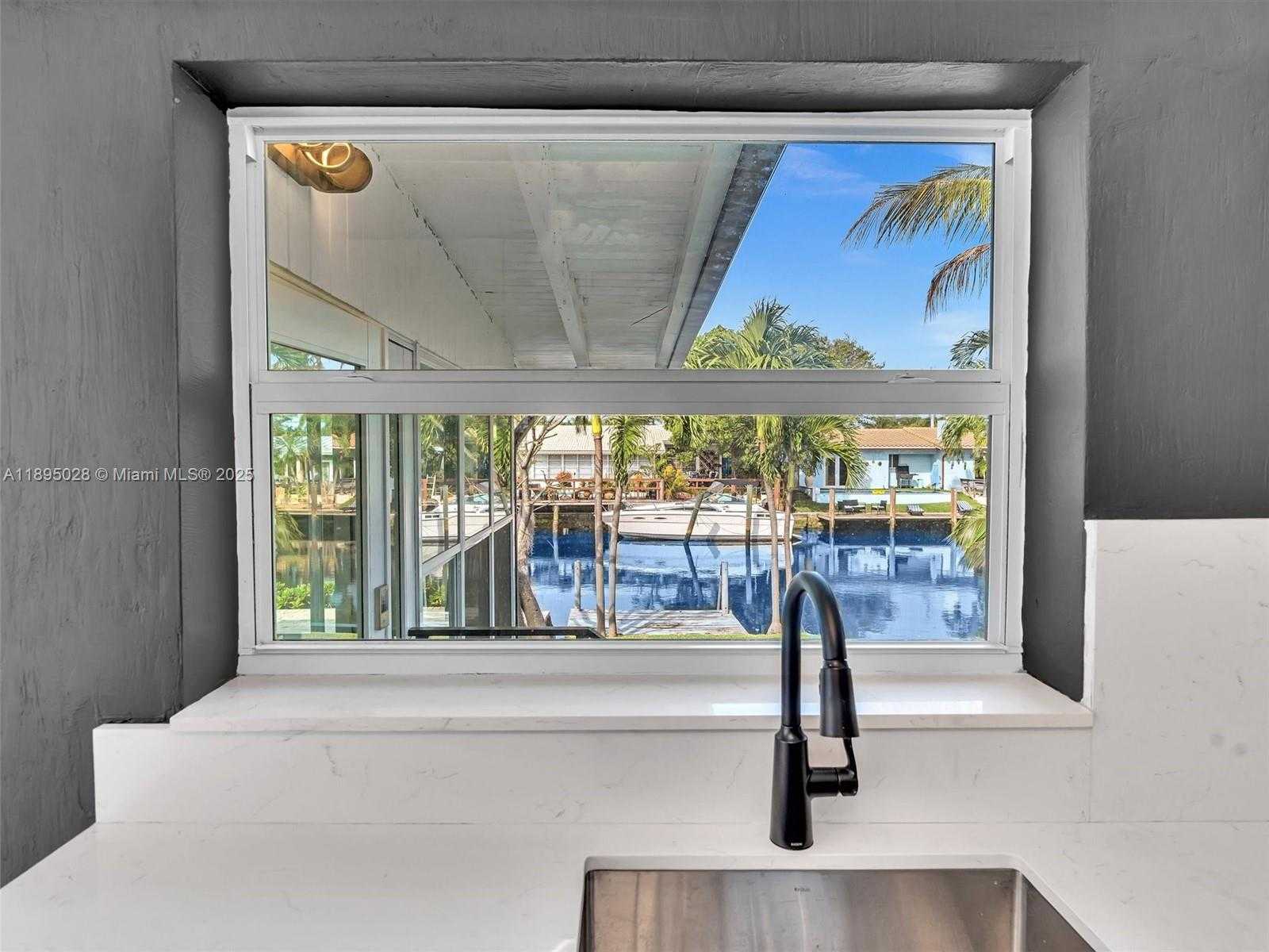 Small Image of 2141 NORTH EAST 18TH AVE, Wilton Manors Number 46