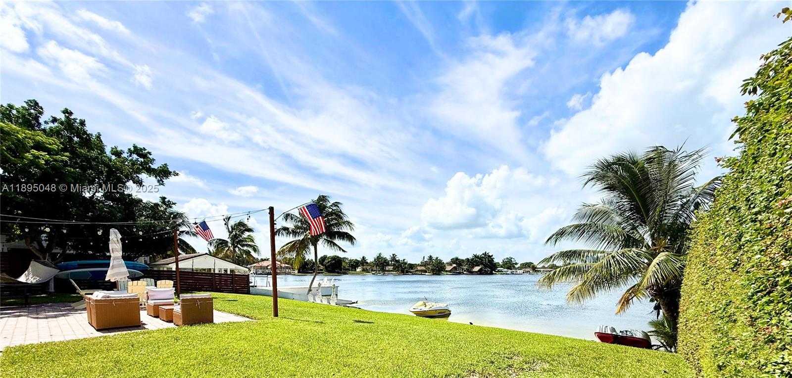 Small Image of 17500 NORTH WEST 82ND CT, Hialeah Number 5
