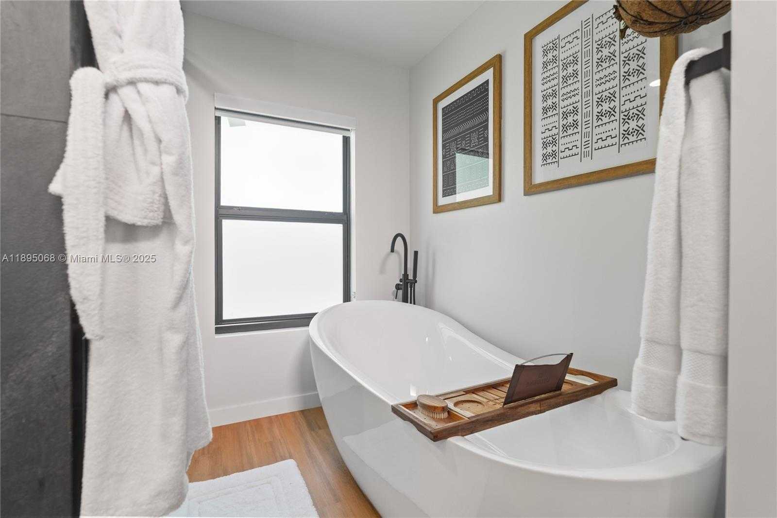 Small Image of 1005 NORTH WEST 99TH AVE, Plantation Number 26