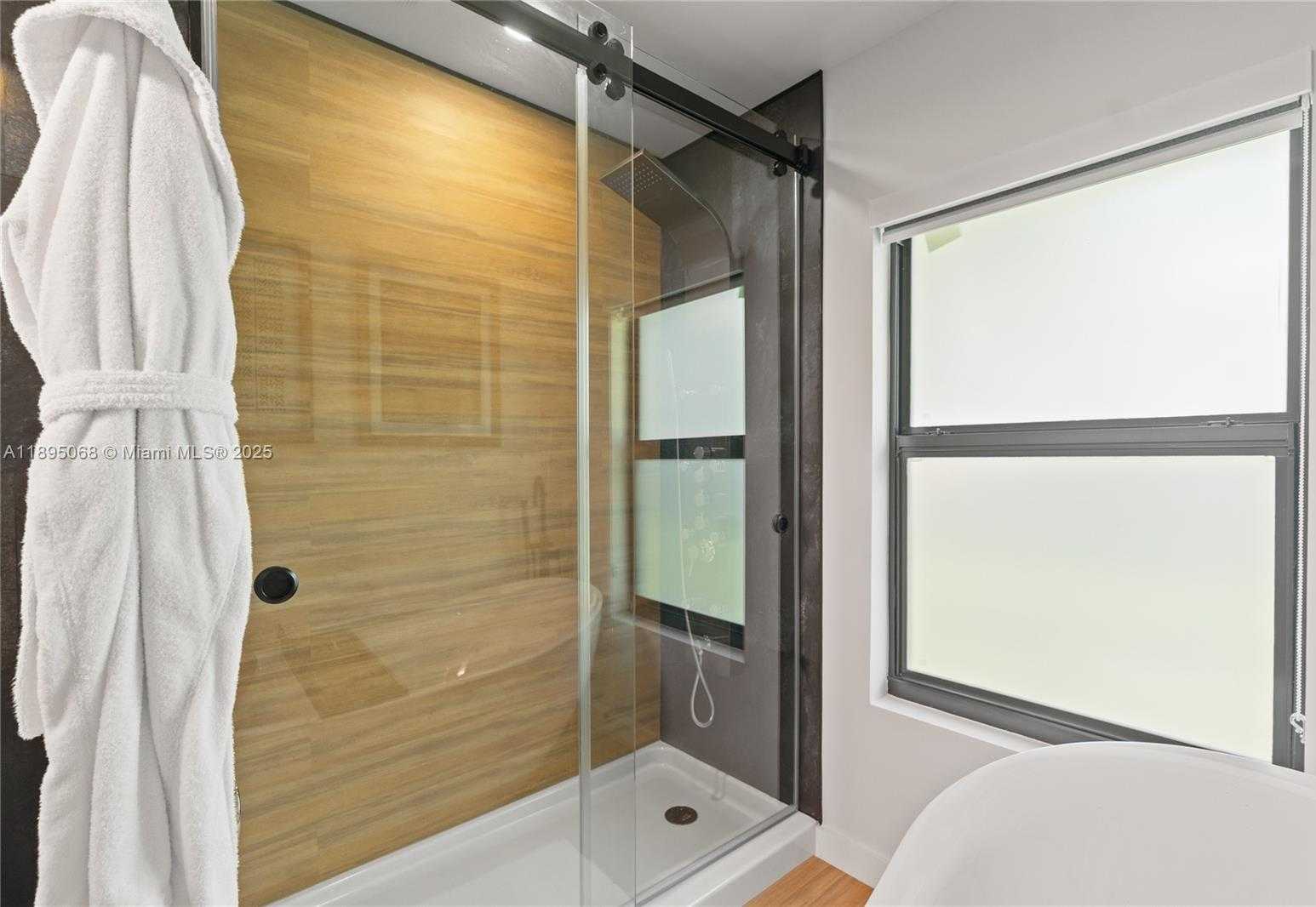 Small Image of 1005 NORTH WEST 99TH AVE, Plantation Number 27