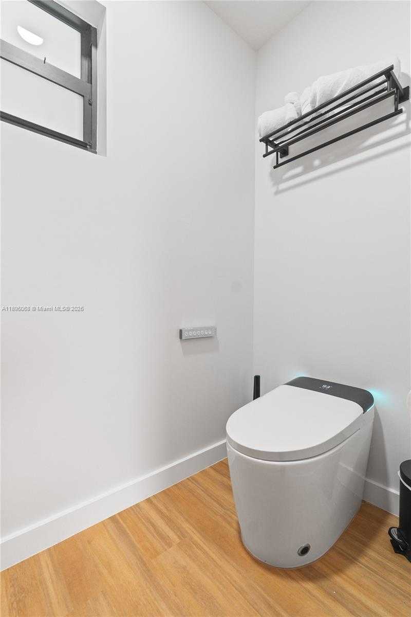 Small Image of 1005 NORTH WEST 99TH AVE, Plantation Number 29