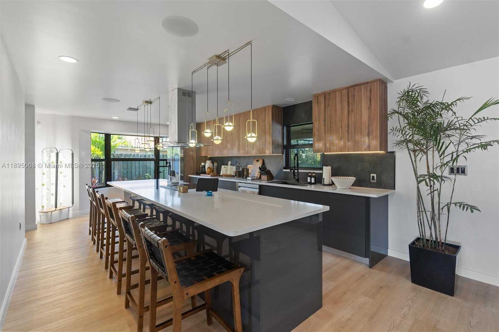 Small Image of 1005 NORTH WEST 99TH AVE, Plantation Number 40