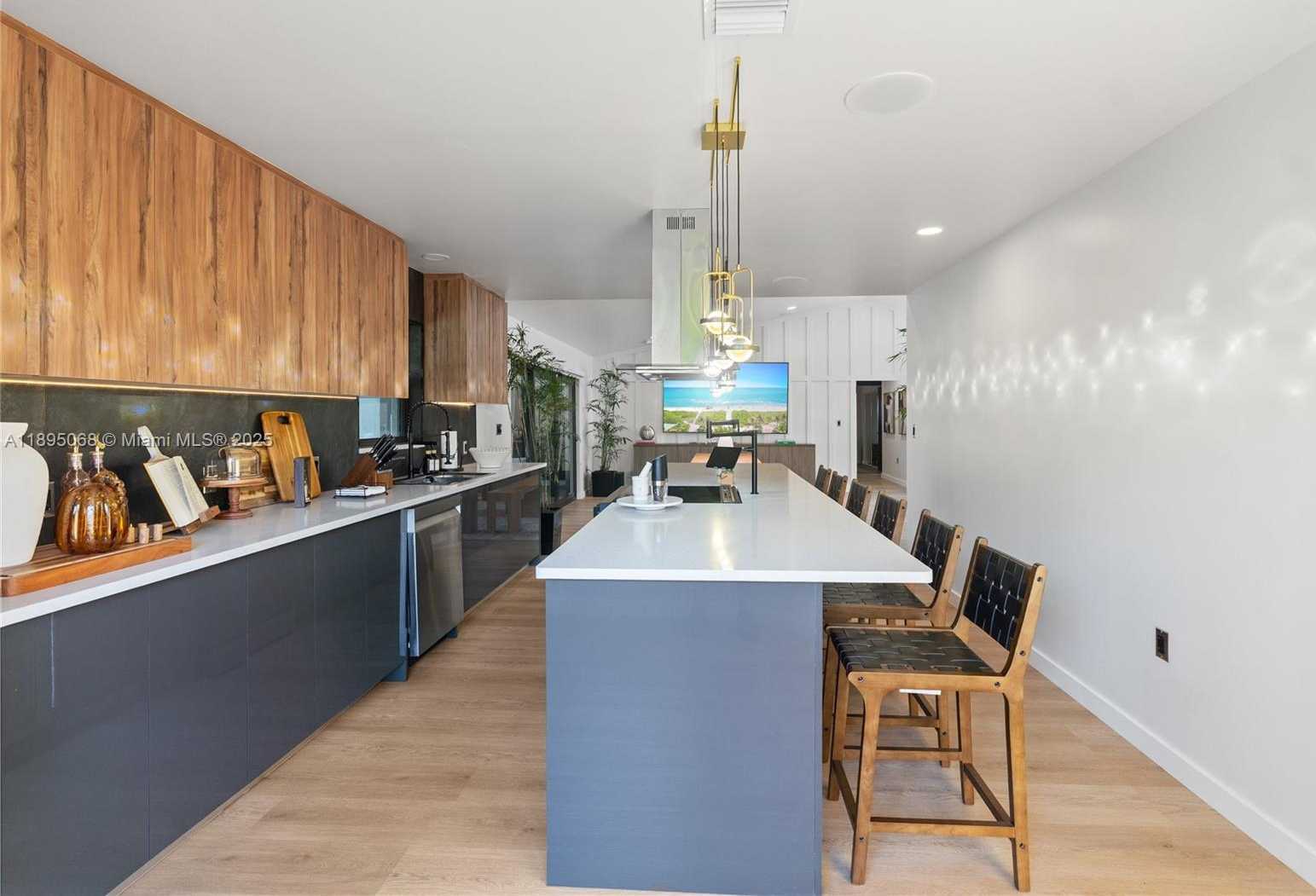 Small Image of 1005 NORTH WEST 99TH AVE, Plantation Number 43