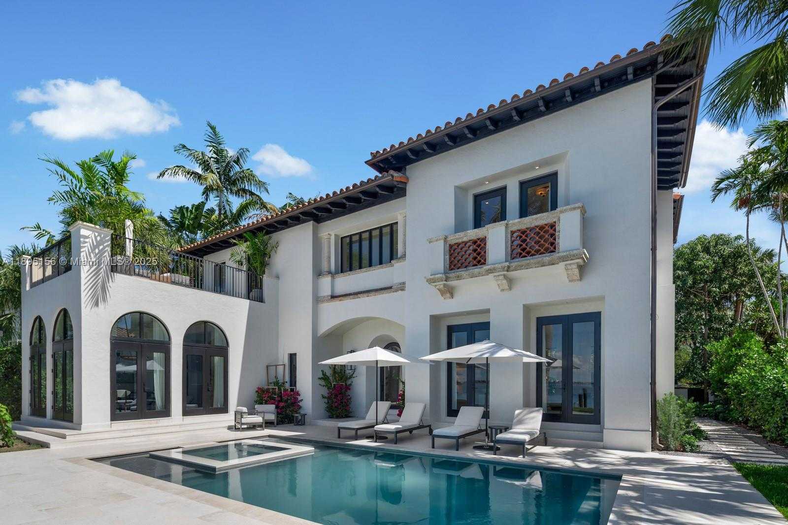 Small Image of 5300 NORTH BAY RD, Miami Beach Number 46