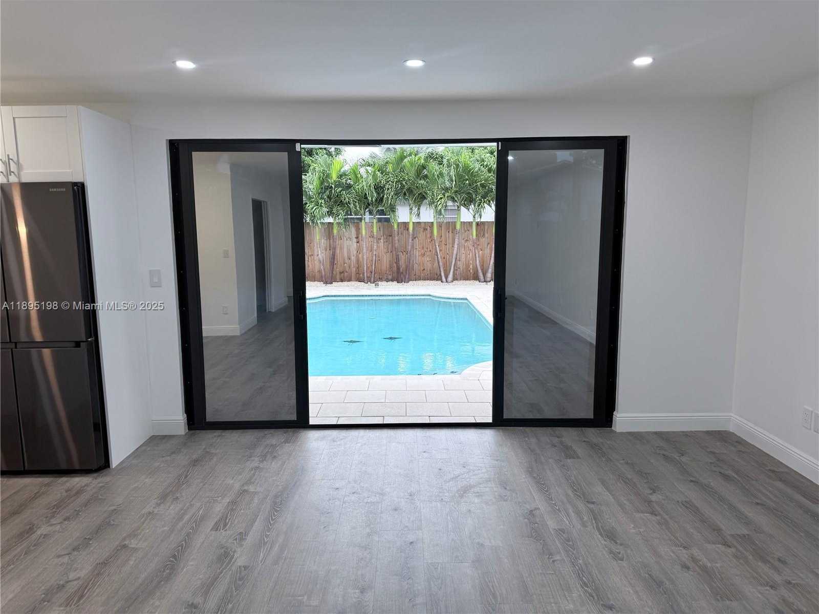 Small Image of 7321 ALLEN DR, Hollywood Number 14
