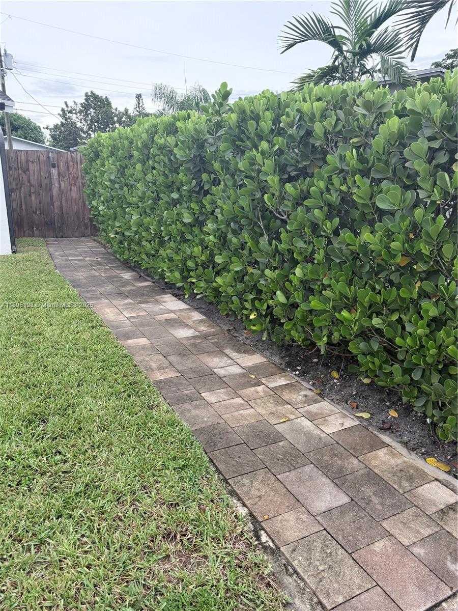 Small Image of 7321 ALLEN DR, Hollywood Number 29