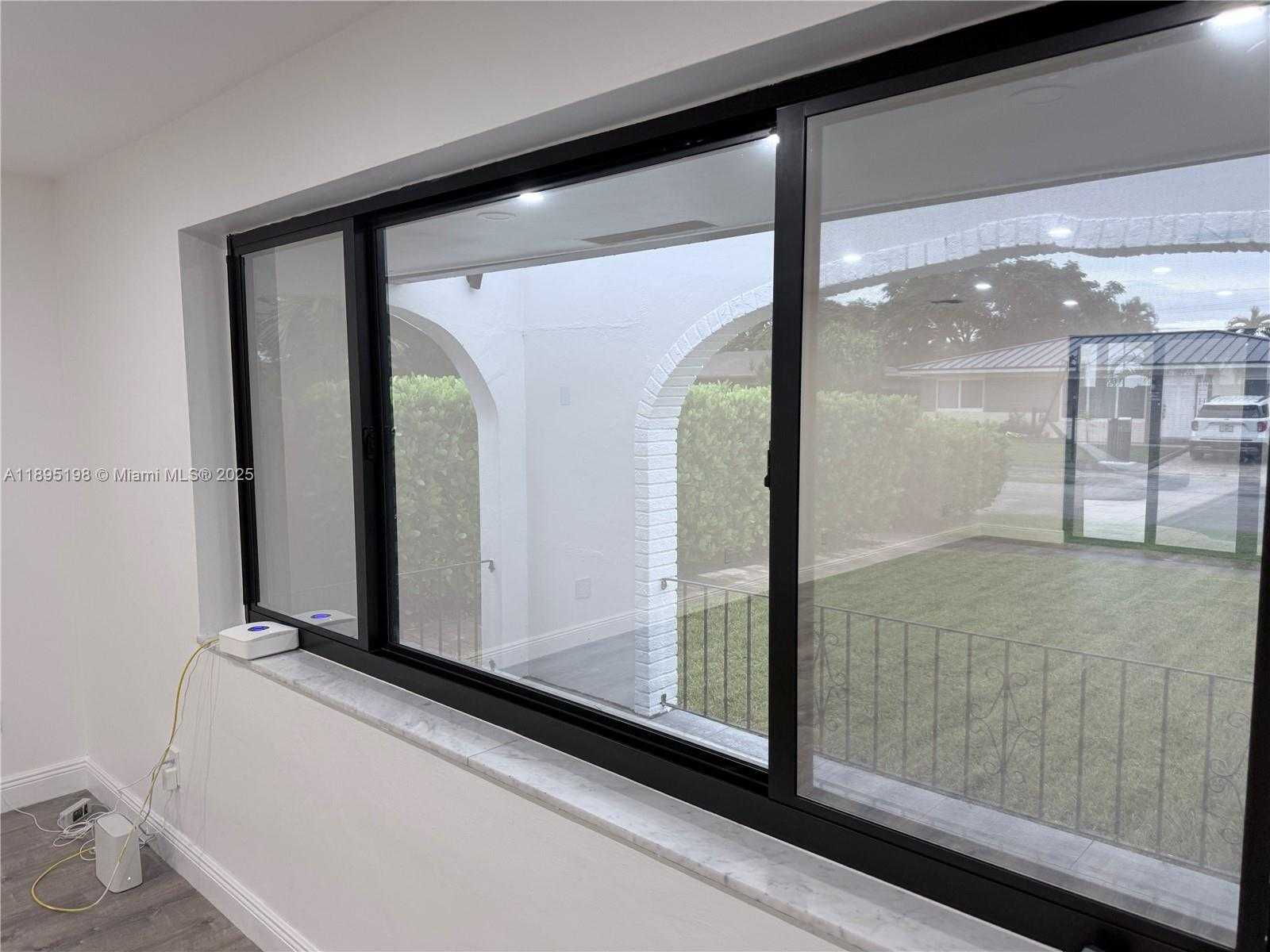 Small Image of 7321 ALLEN DR, Hollywood Number 4