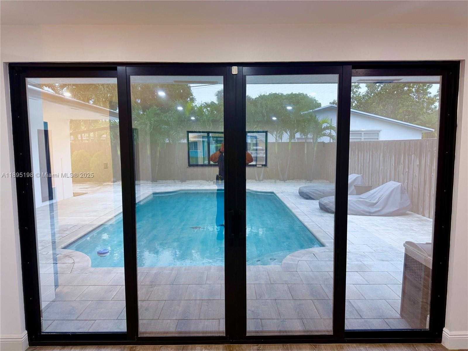 Small Image of 7321 ALLEN DR, Hollywood Number 5