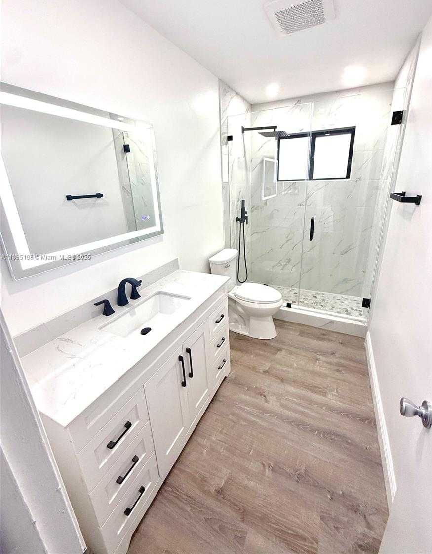 Small Image of 7321 ALLEN DR, Hollywood Number 7
