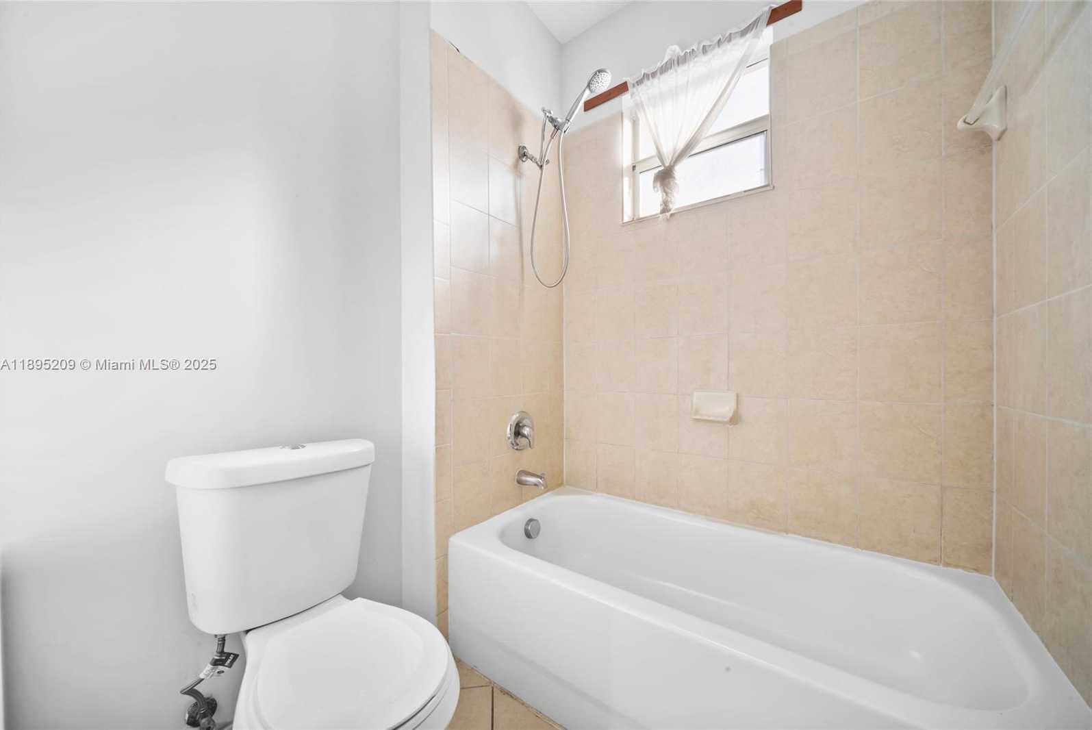 Small Image of 3641 NORTH EAST 4TH ST, Homestead Number 16