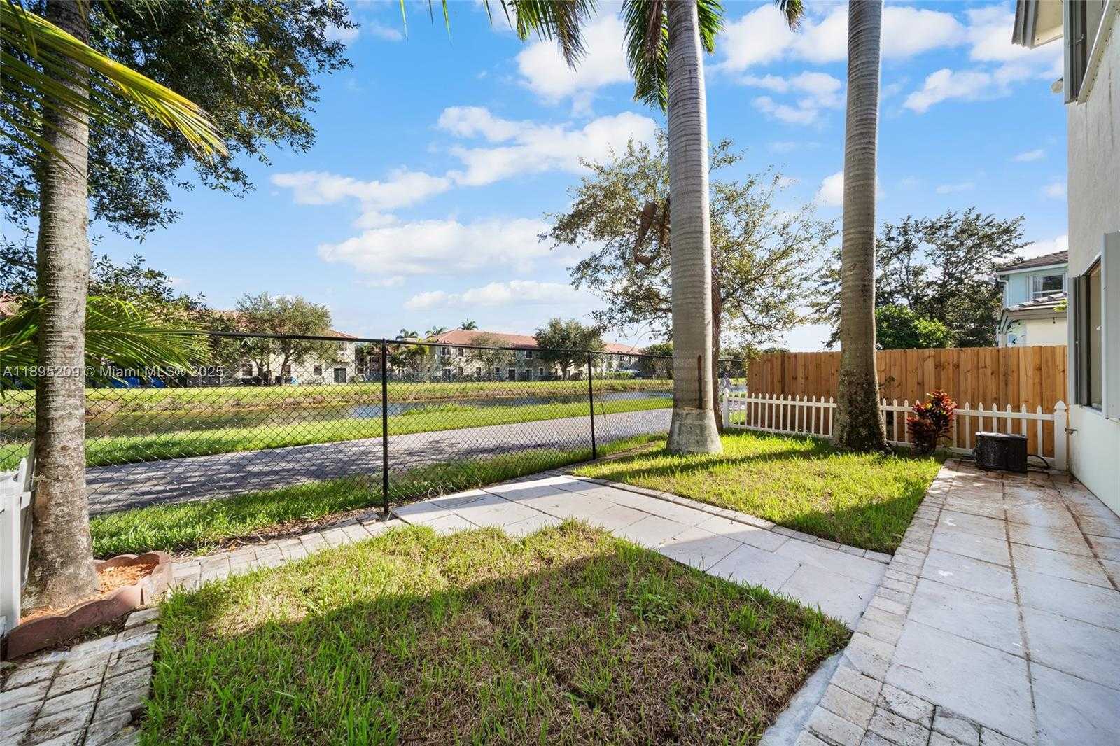 Small Image of 3641 NORTH EAST 4TH ST, Homestead Number 26