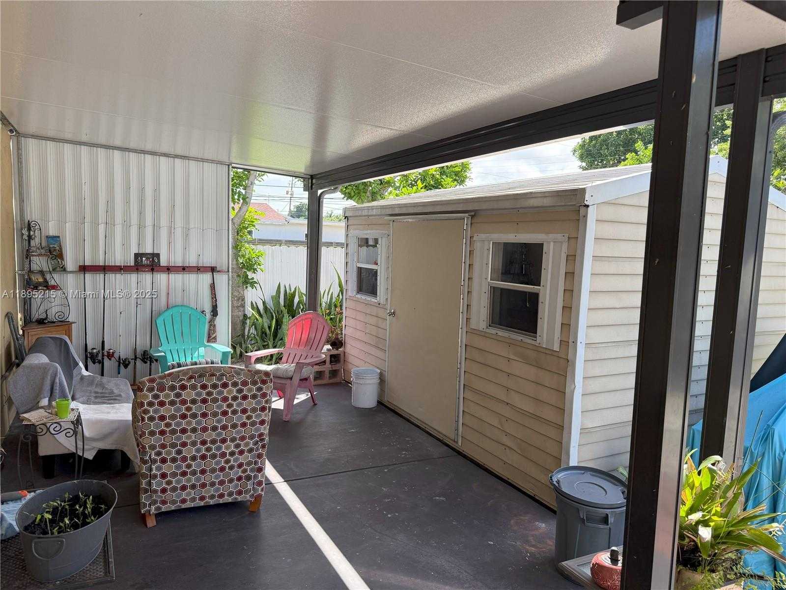 Small Image of 2808 RODMAN ST, Hollywood Number 11