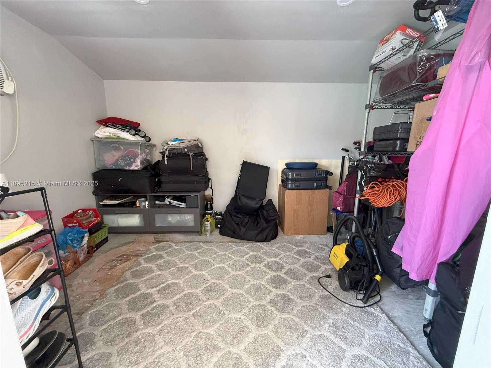 Small Image of 2808 RODMAN ST, Hollywood Number 13