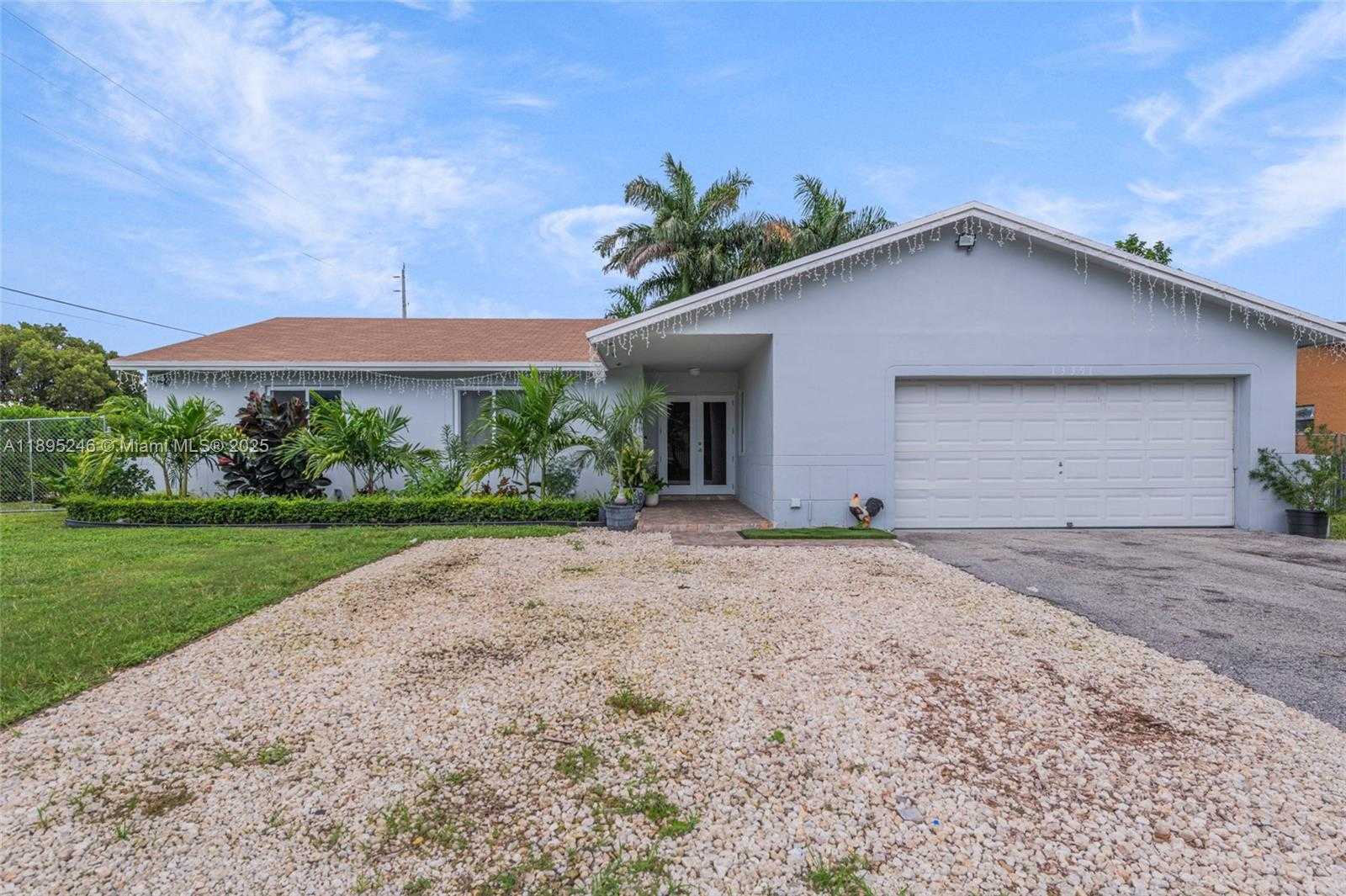 Small Image of 13391 SOUTH WEST 262ND ST, Homestead Number 3