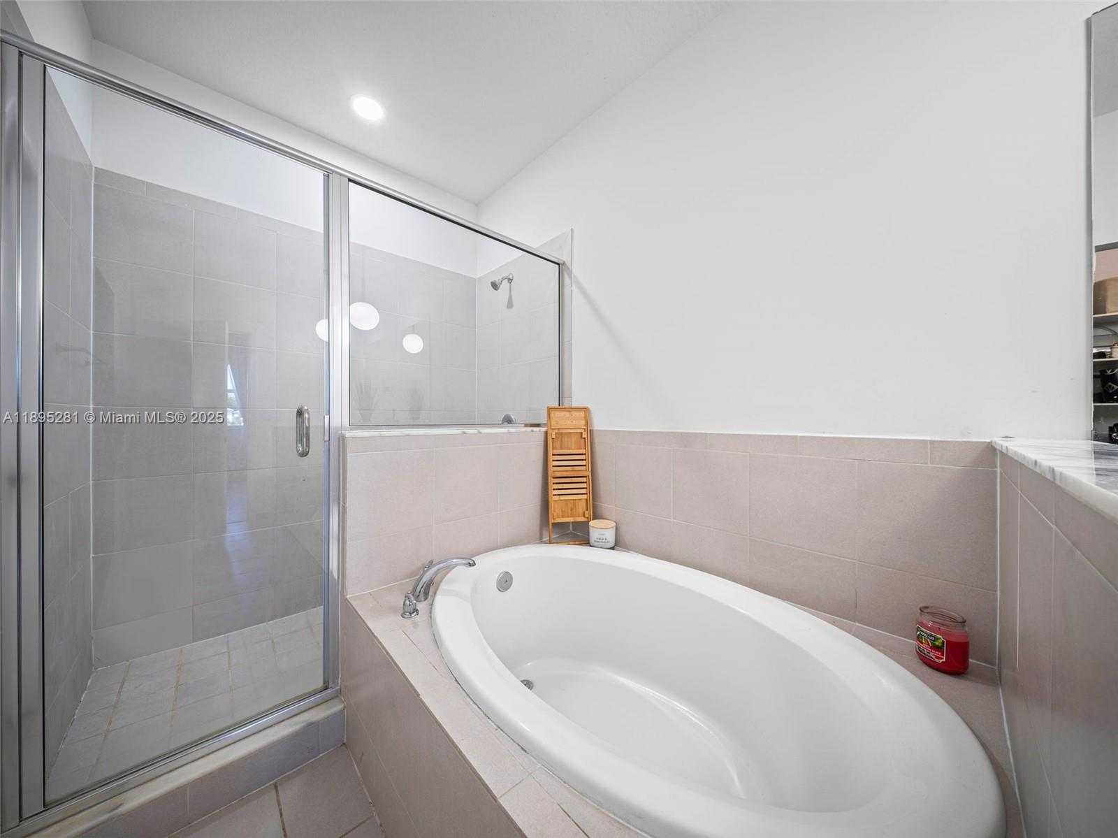 Small Image of 1411 SOUTH EAST 26TH RD, Homestead Number 44