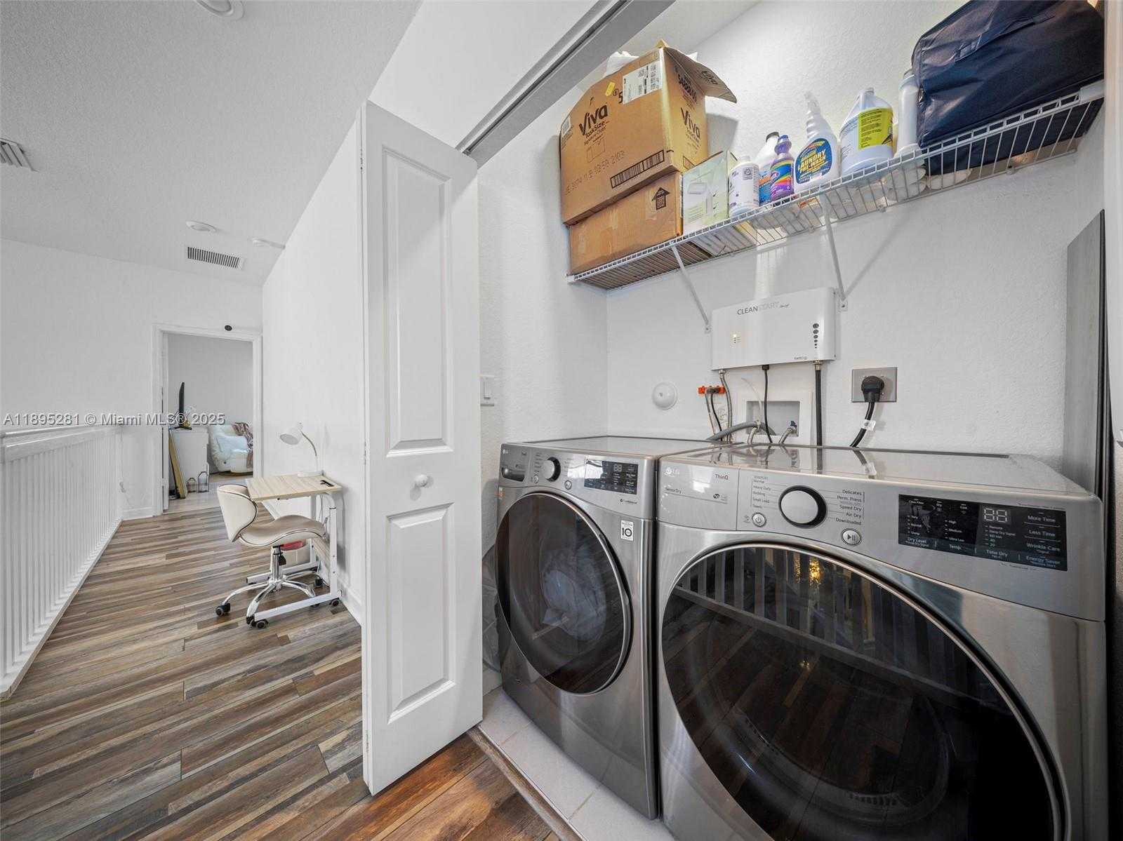 Small Image of 1411 SOUTH EAST 26TH RD, Homestead Number 48