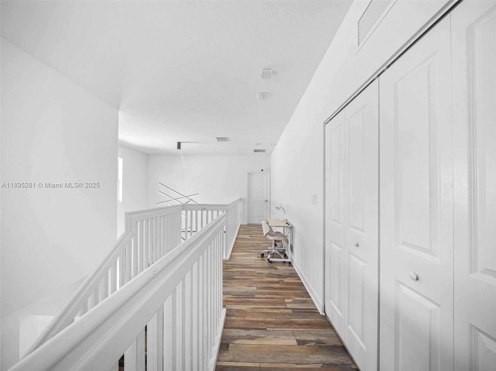 Small Image of 1411 SOUTH EAST 26TH RD, Homestead Number 49