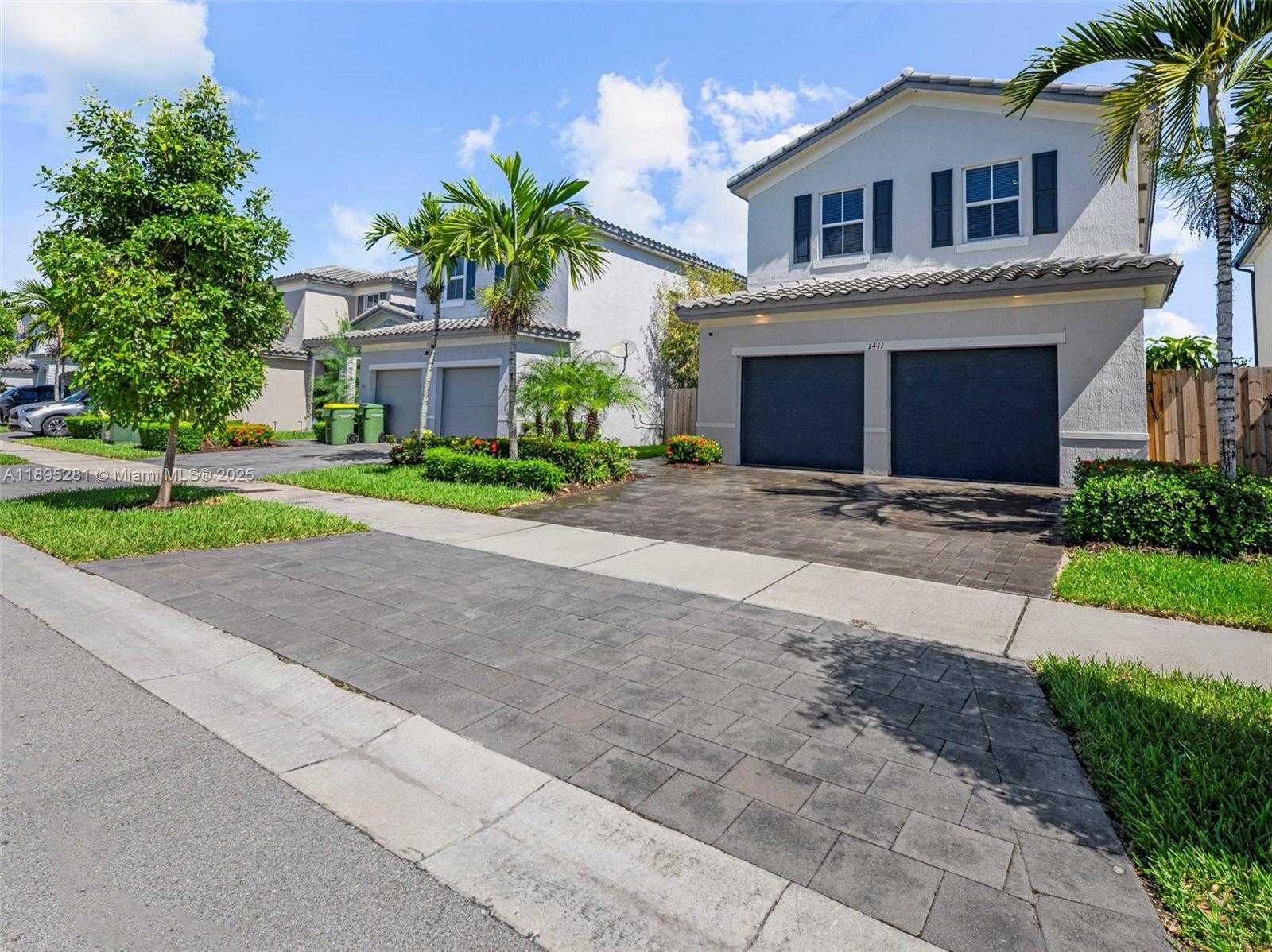 Small Image of 1411 SOUTH EAST 26TH RD, Homestead Number 58