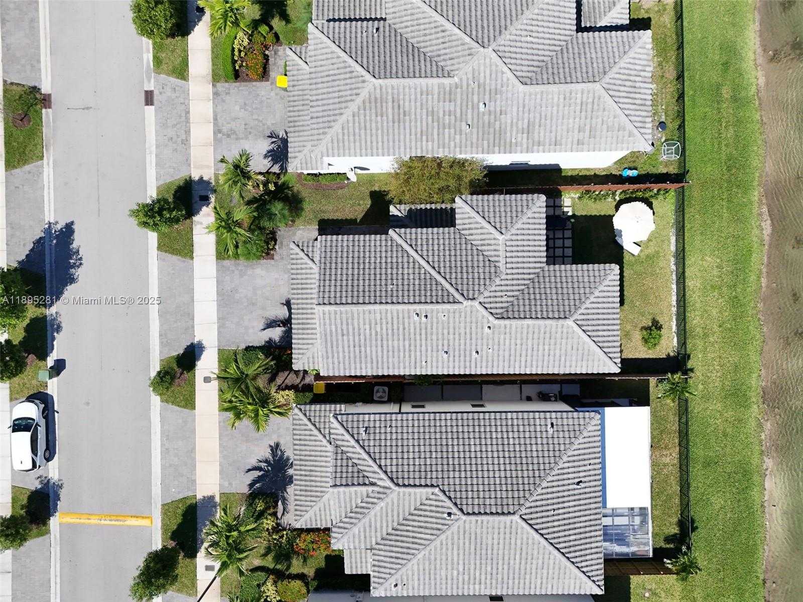 Small Image of 1411 SOUTH EAST 26TH RD, Homestead Number 63