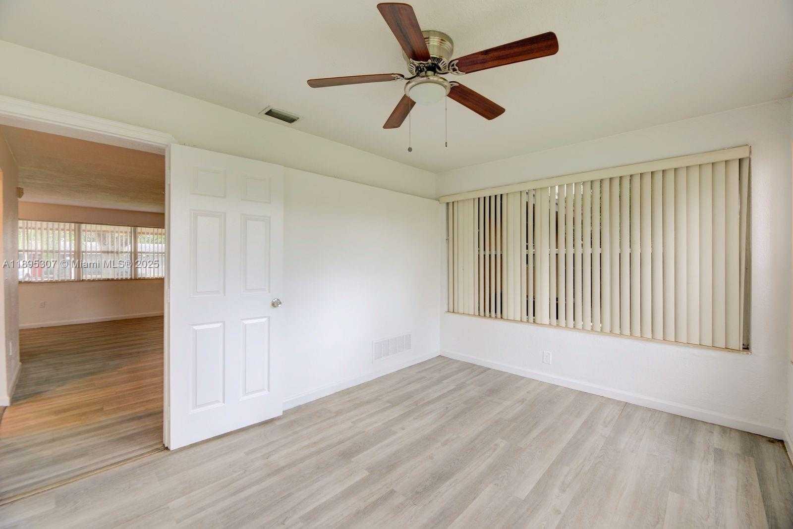 Small Image of 7720 NORTH WEST 15TH ST, Pembroke Pines Number 10