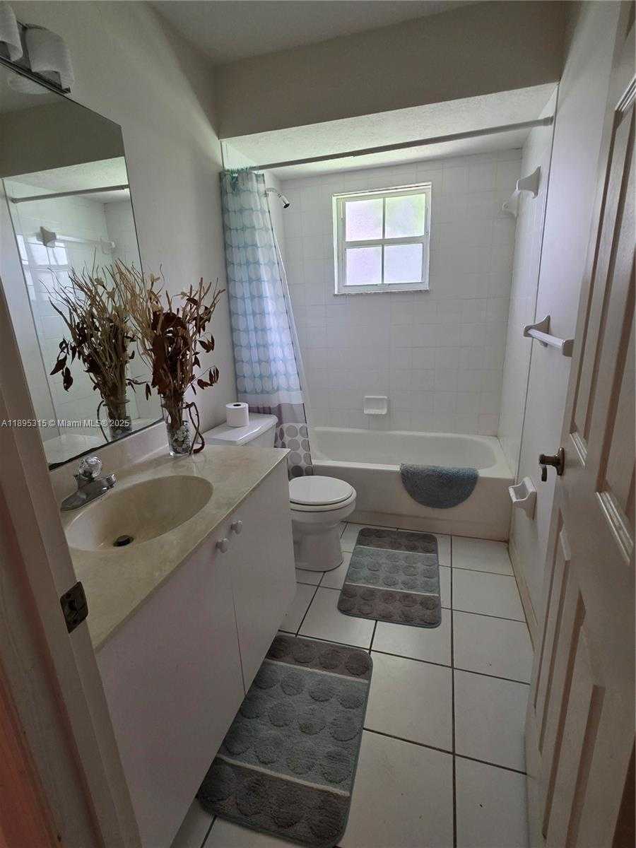 Small Image of 4802 MATANZAS AVE, Fort Pierce Number 19