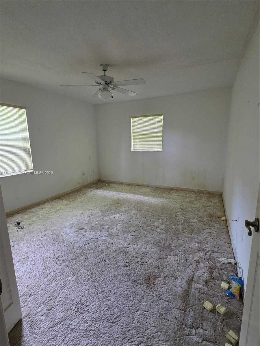 Small Image of 4802 MATANZAS AVE, Fort Pierce Number 20