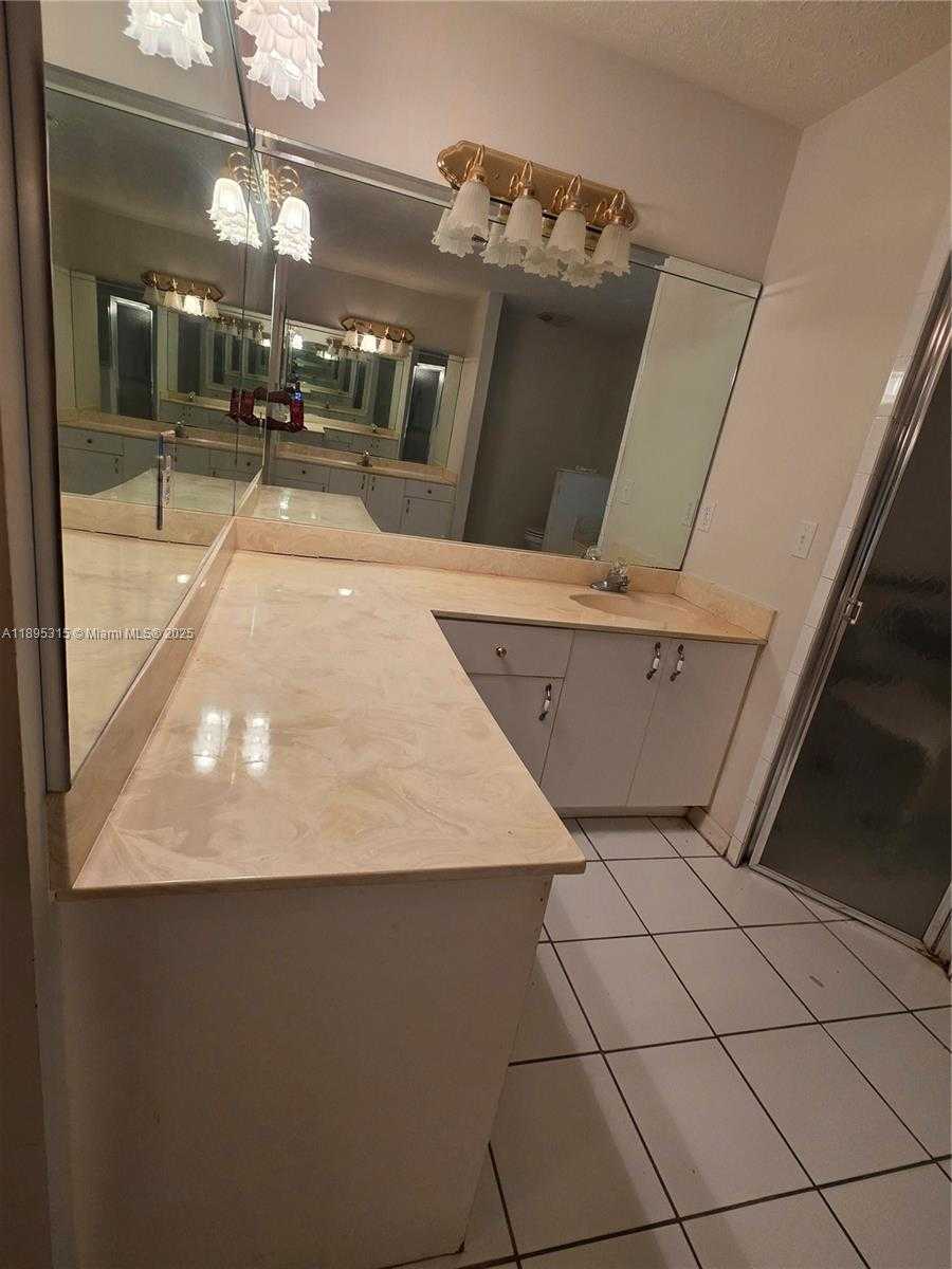 Small Image of 4802 MATANZAS AVE, Fort Pierce Number 9