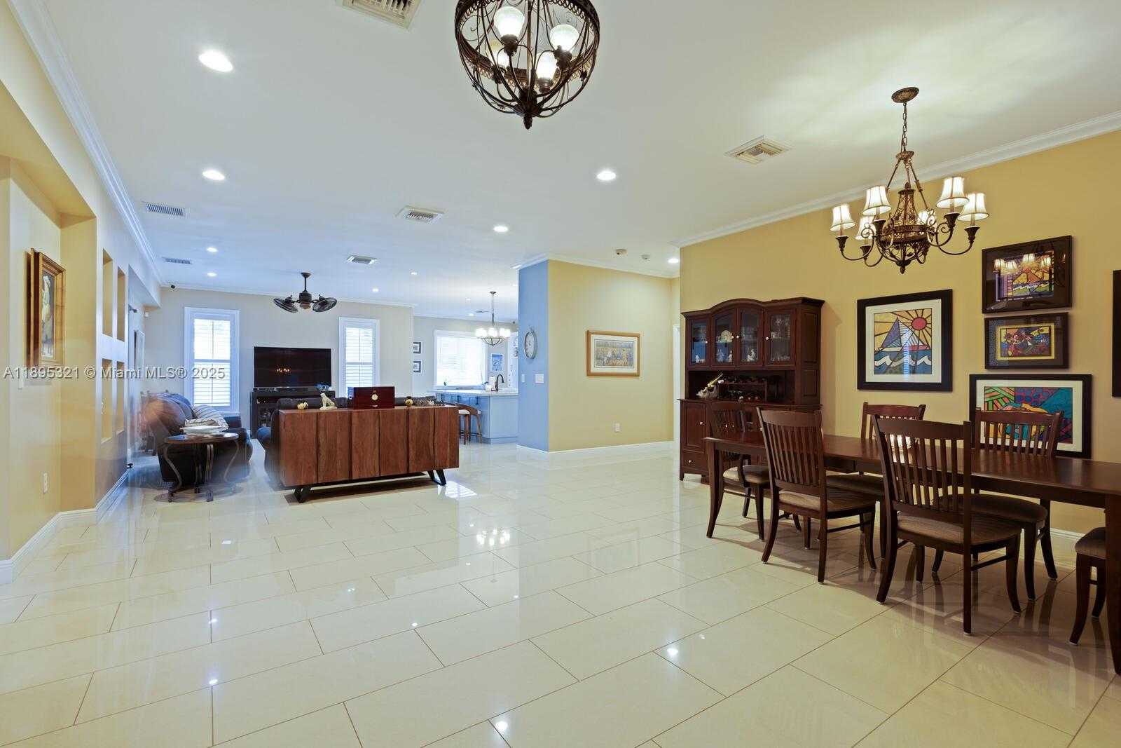 Small Image of 24301 SOUTH WEST 212TH AVE, Homestead Number 11