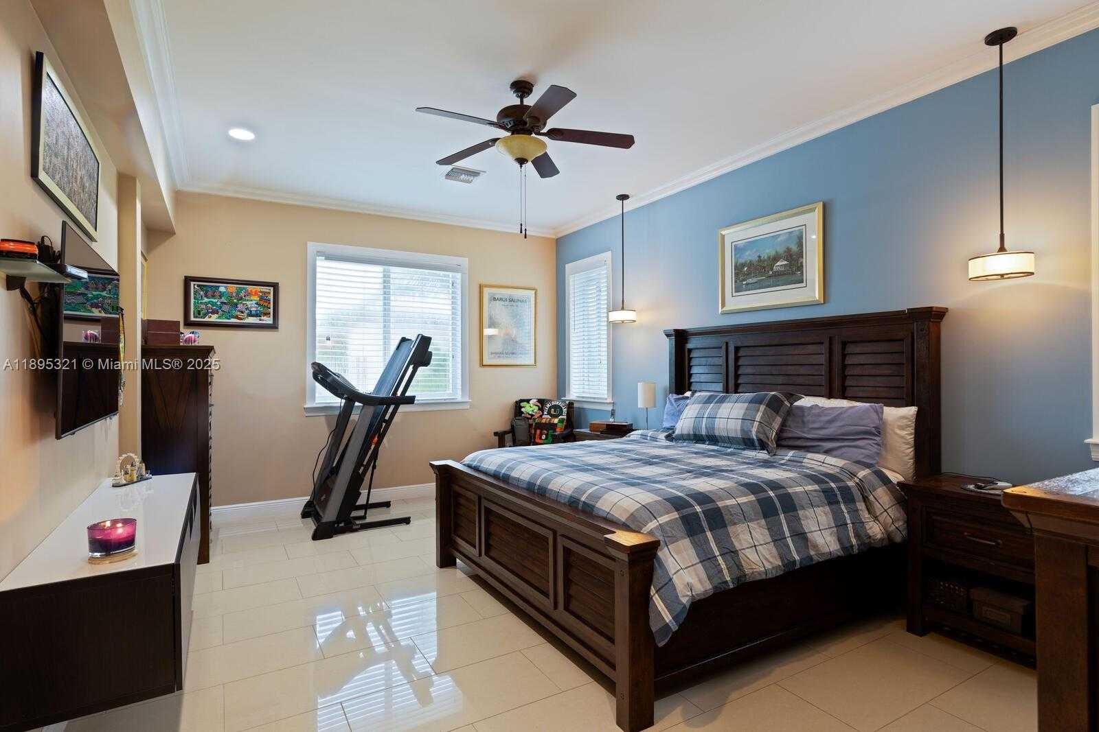 Small Image of 24301 SOUTH WEST 212TH AVE, Homestead Number 17