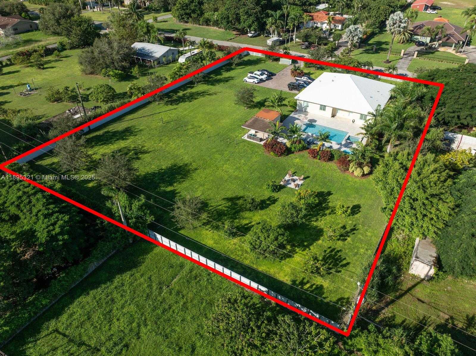 Small Image of 24301 SOUTH WEST 212TH AVE, Homestead Number 38