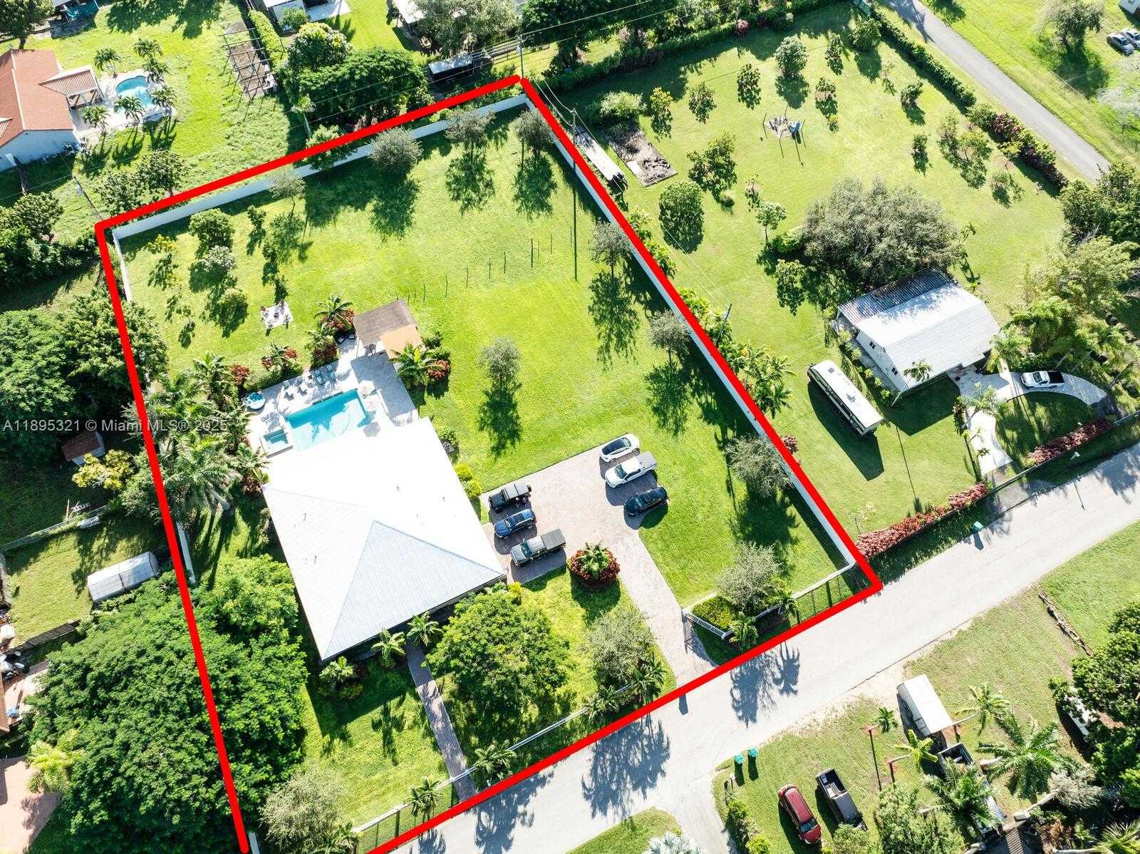 Small Image of 24301 SOUTH WEST 212TH AVE, Homestead Number 40