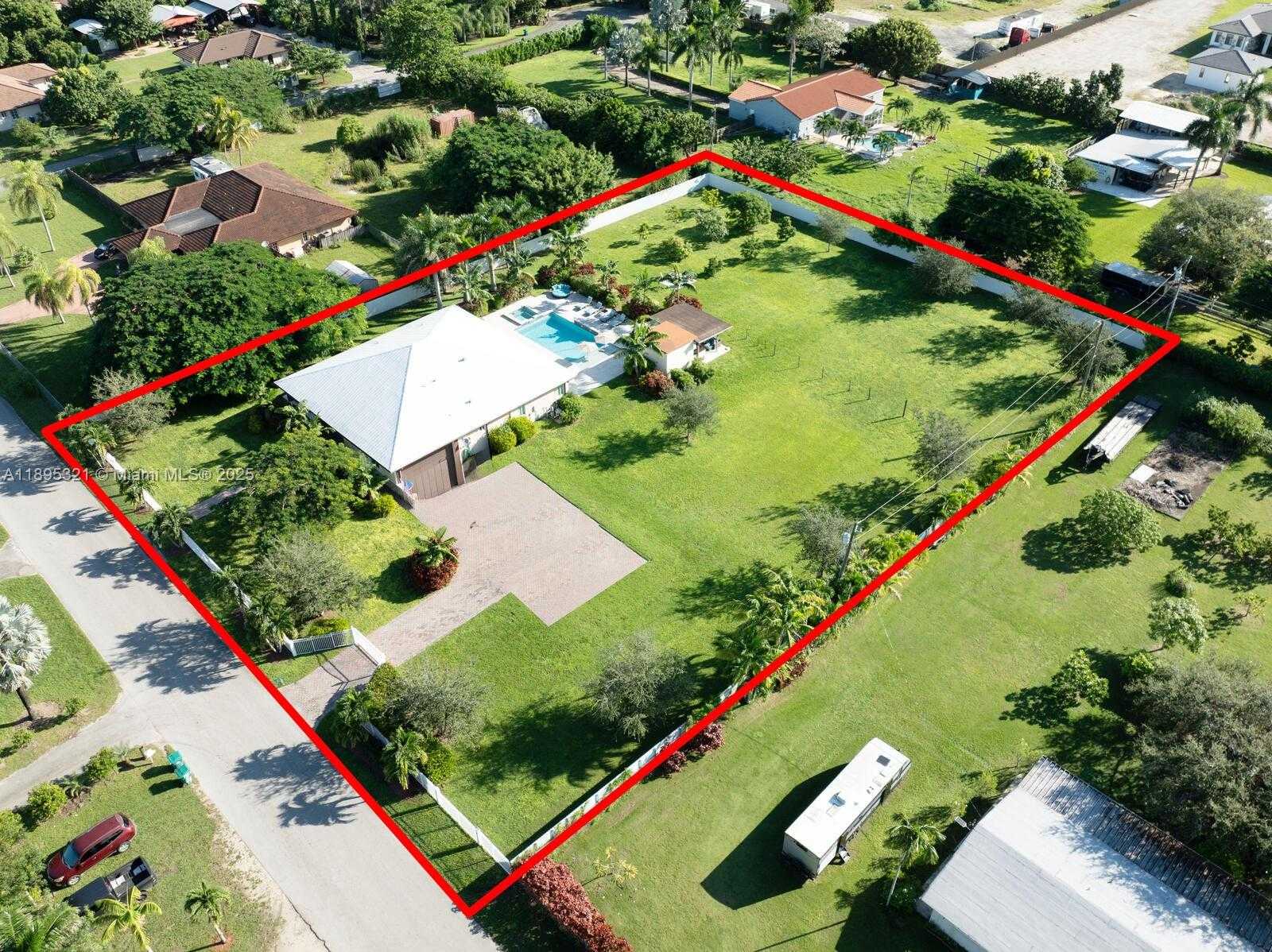 Small Image of 24301 SOUTH WEST 212TH AVE, Homestead Number 42