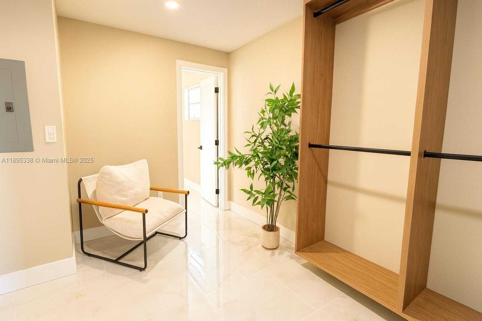 Small Image of 1399 NORTH EAST 38TH ST, Oakland Park Number 20