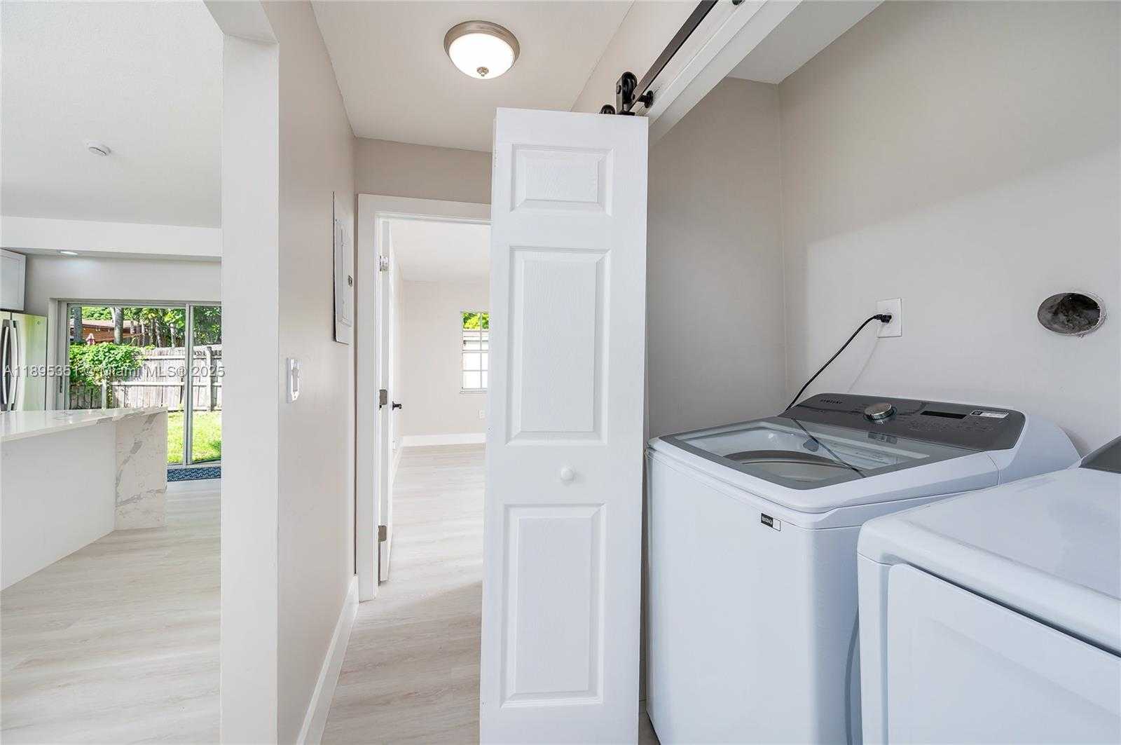 Small Image of 29790 SOUTH WEST 161ST CT, Homestead Number 16
